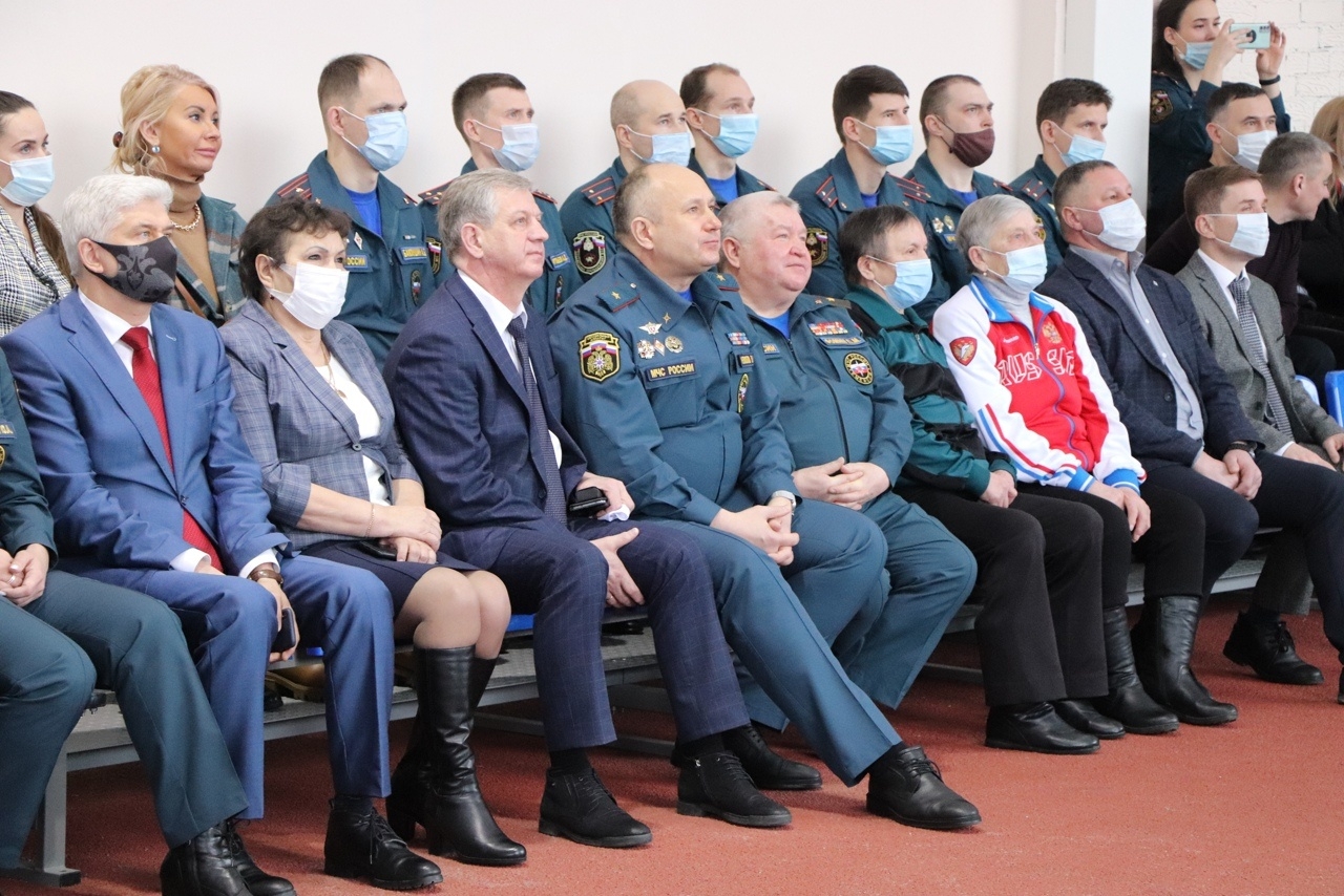 v udmurtii sostoyalas ceremoniya otkrytiya vserossiyskih sorevnovaniy po pozharno spasatelnomu sportu1614678056294826282000x2000