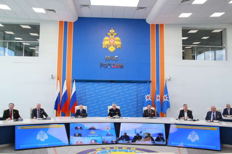 v respublike sostoyalsya sbor predstaviteley veteranskih organizaciy mchs rossii v privolzhskom federalnom okruge 16529717241200862938 800x800