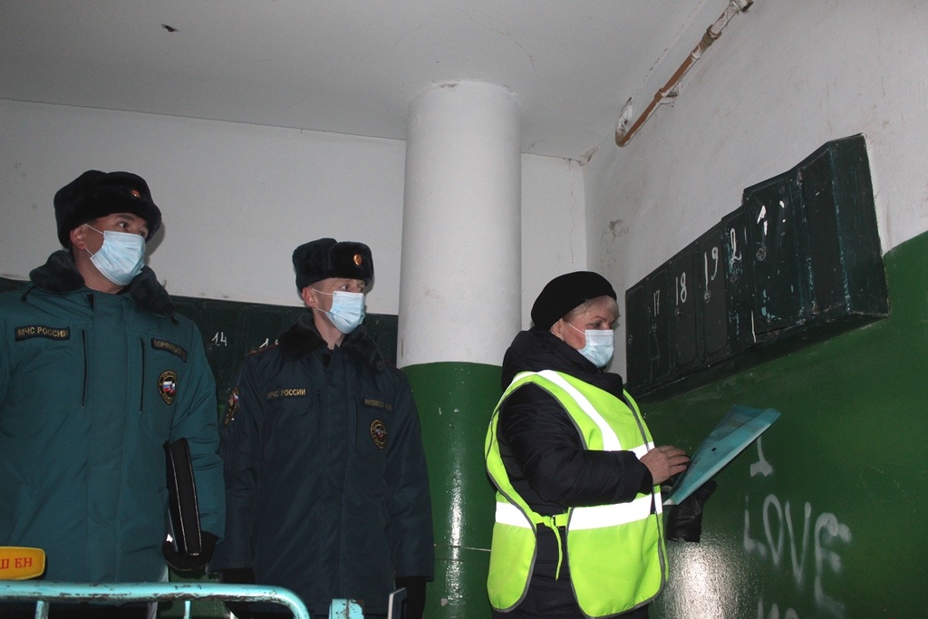 v cheboksarskom rayone sostoyalsya protivopozharnyy reyd v zhilom sektore 1613729062469857888 2000x2000