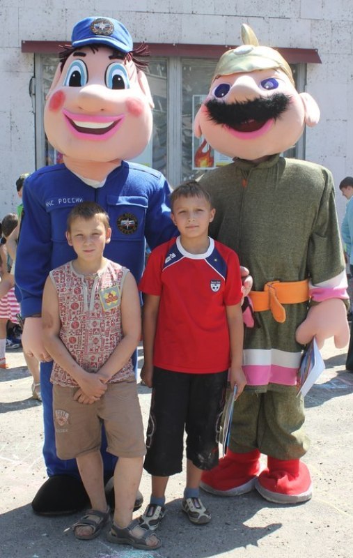 11